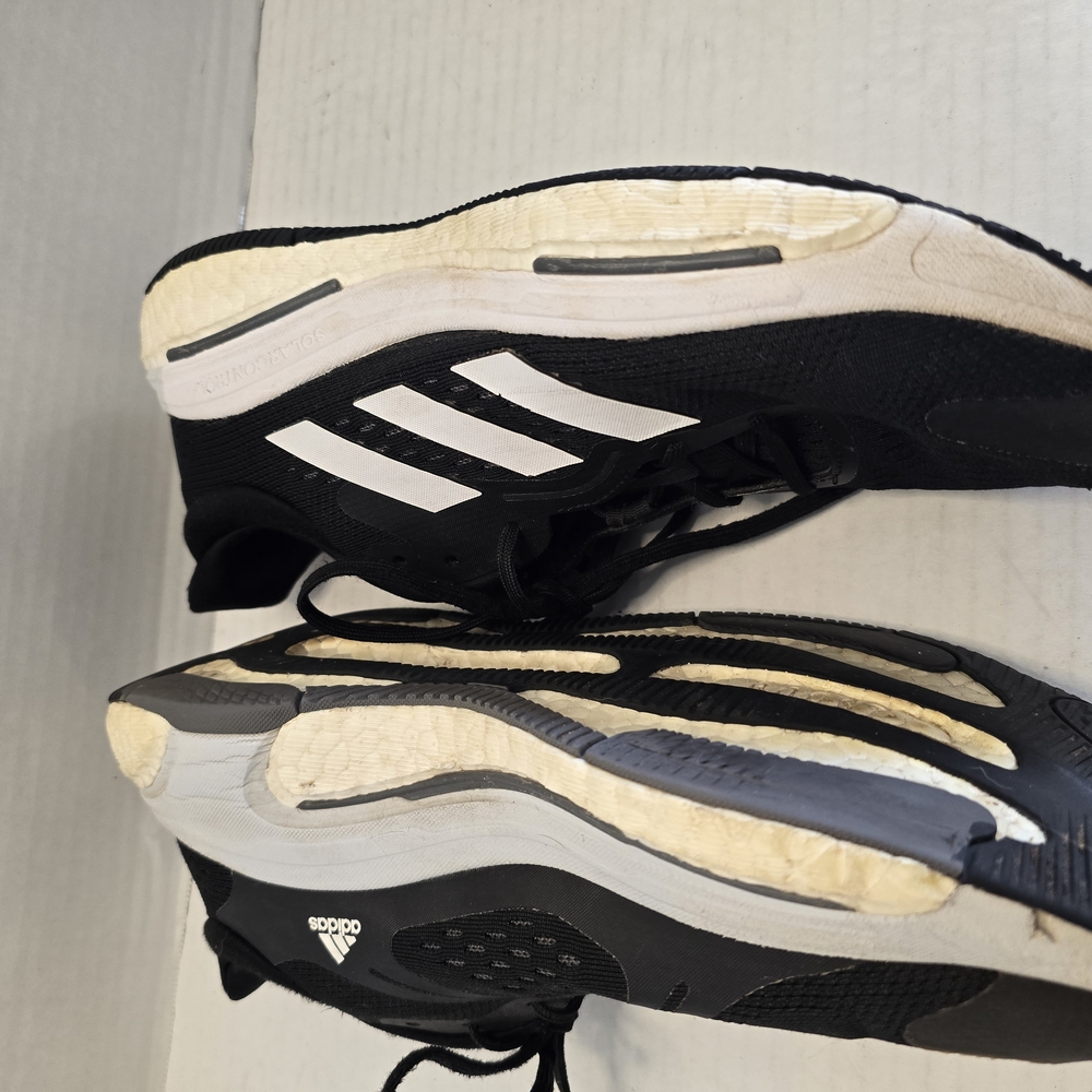 Adidas Black and White Running Shoes‎ 2022 Men Active Shoes